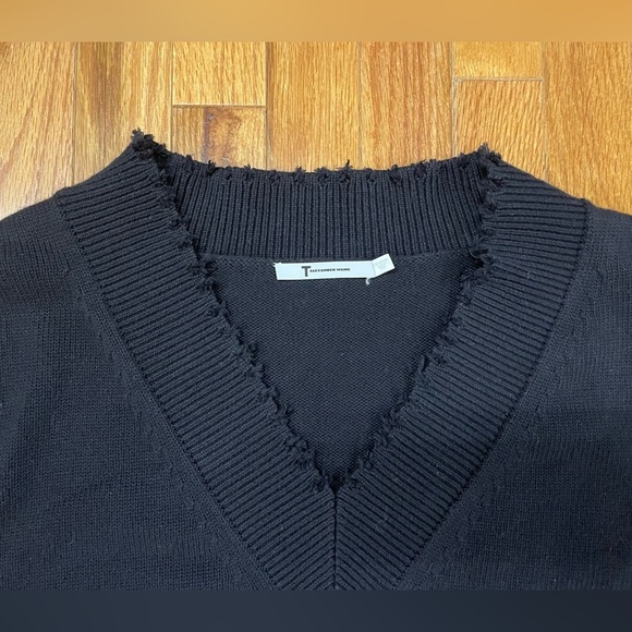 T by Alexander Wang Black Distressed V-Neck Sweater Dress - Picture 5 of 7